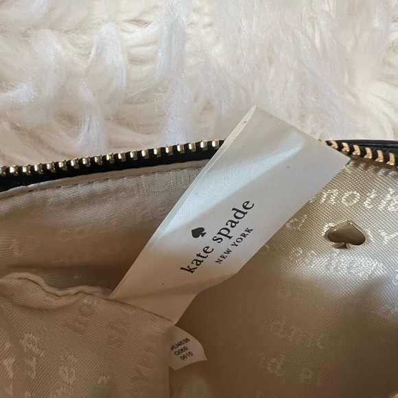 Kate Spade Black & White Stripe Coated Canvas Wristlet NWOT - Picture 7 of 7